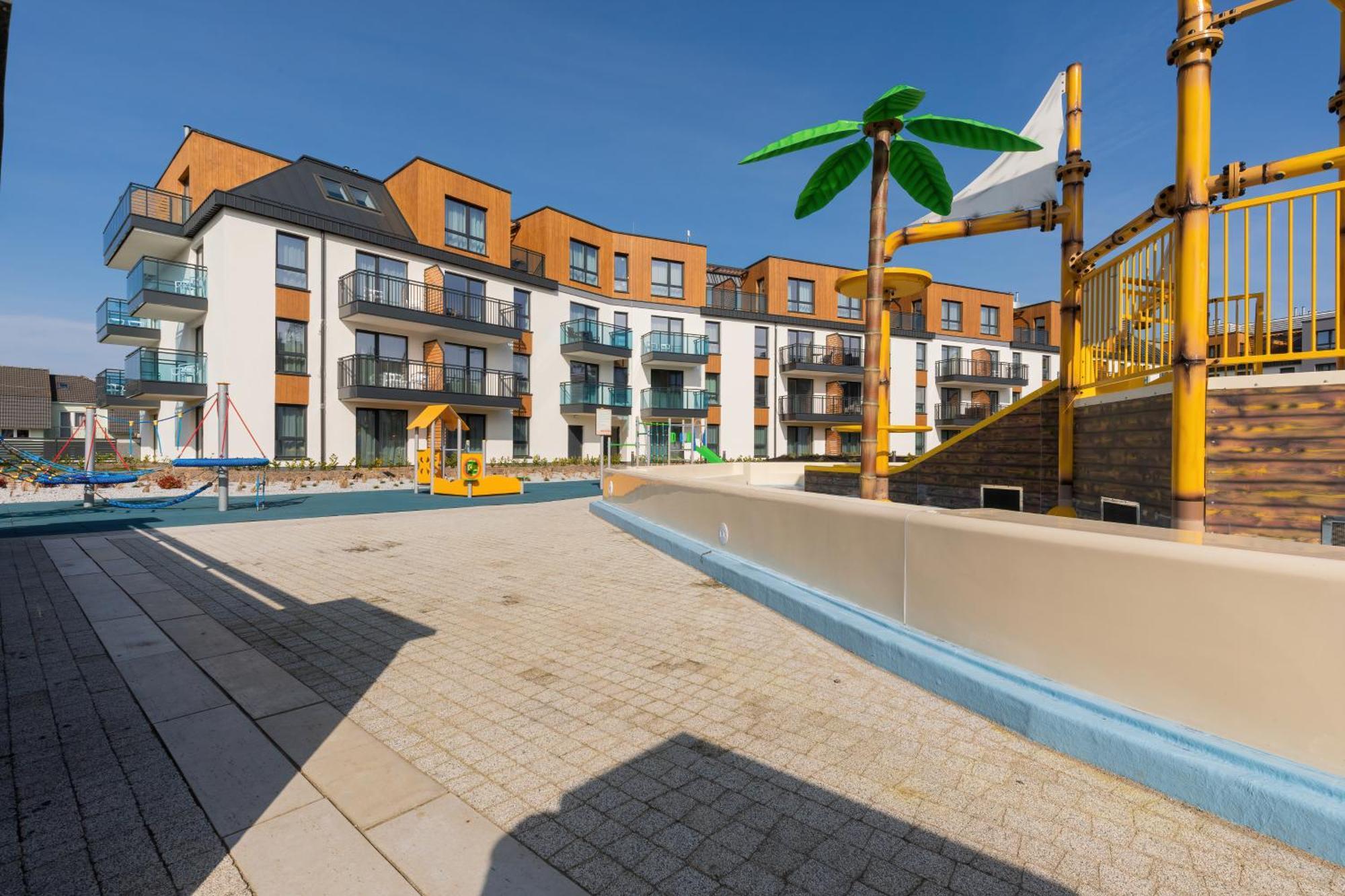 Bel Mare Resort Apartment With Parking By Noclegi Renters Miedzyzdroje Ngoại thất bức ảnh